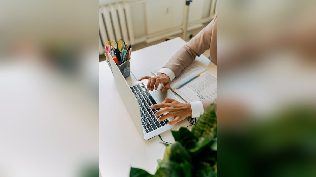 How to Write Professional Emails That Get
